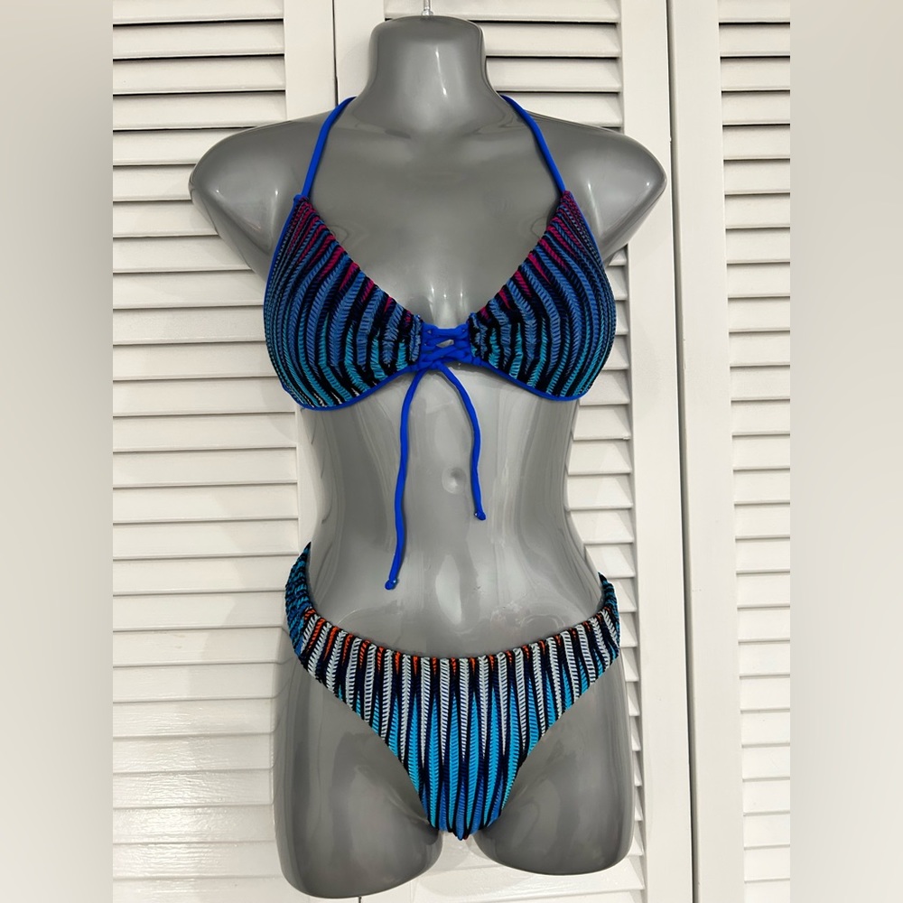 b swim brand bikini- size large -bright blues and pink crochet knit and lined